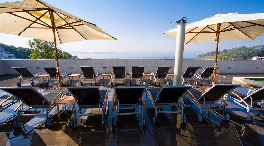 Royal Nayef Hotel Portonovo Exterior foto